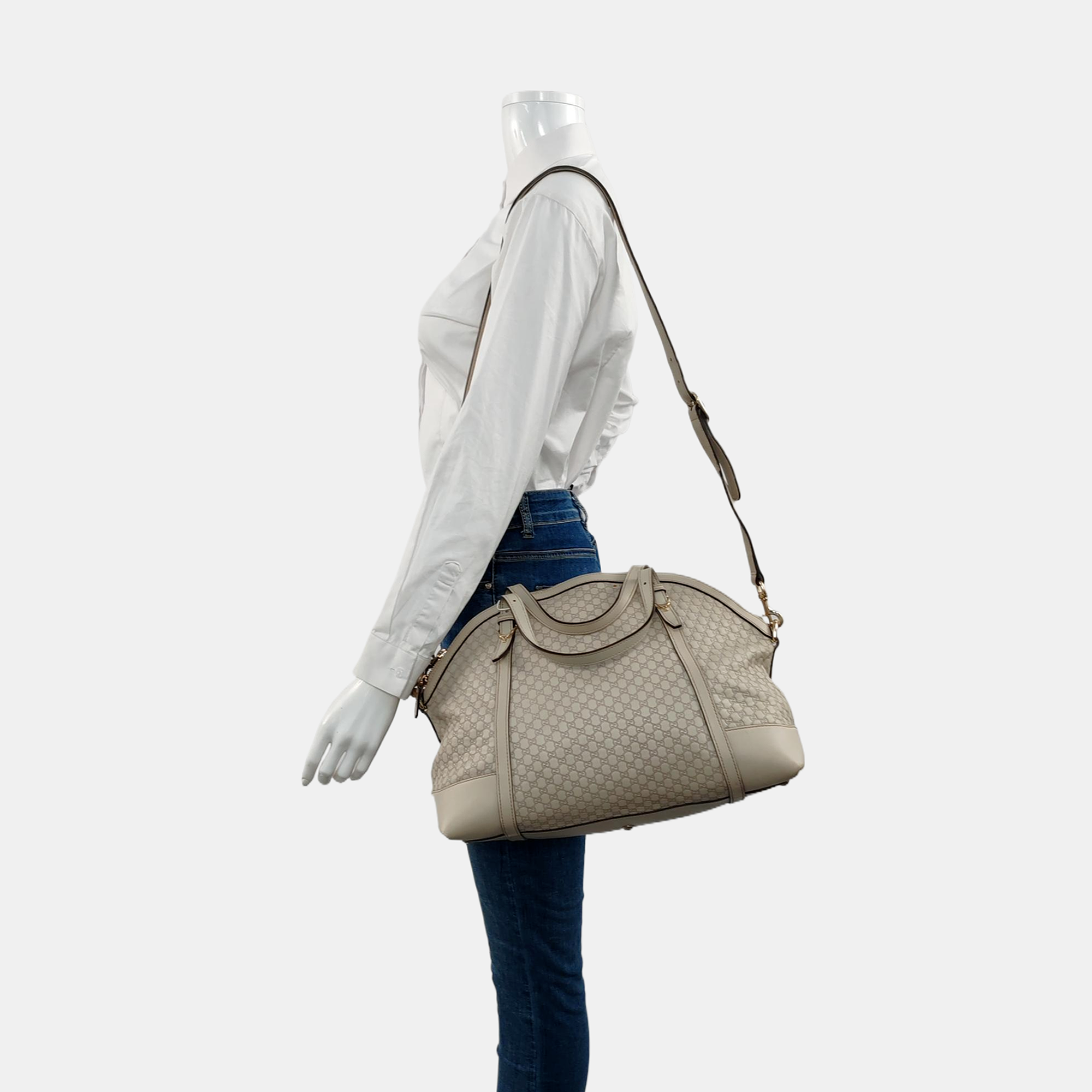 Authenticated pre-owned  Microguccissima Calfskin White - Shoulder Bag at Looply