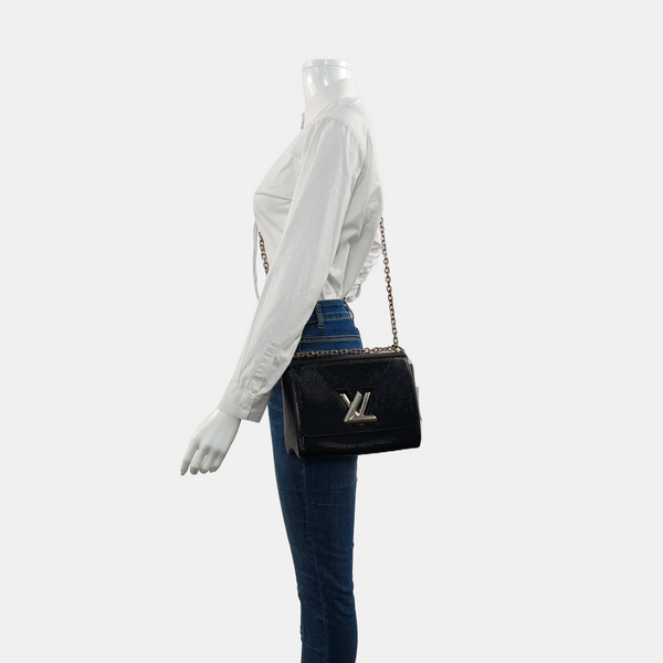 Authenticated pre-owned  Twist MM Epi Black - Shoulder Bag at Looply