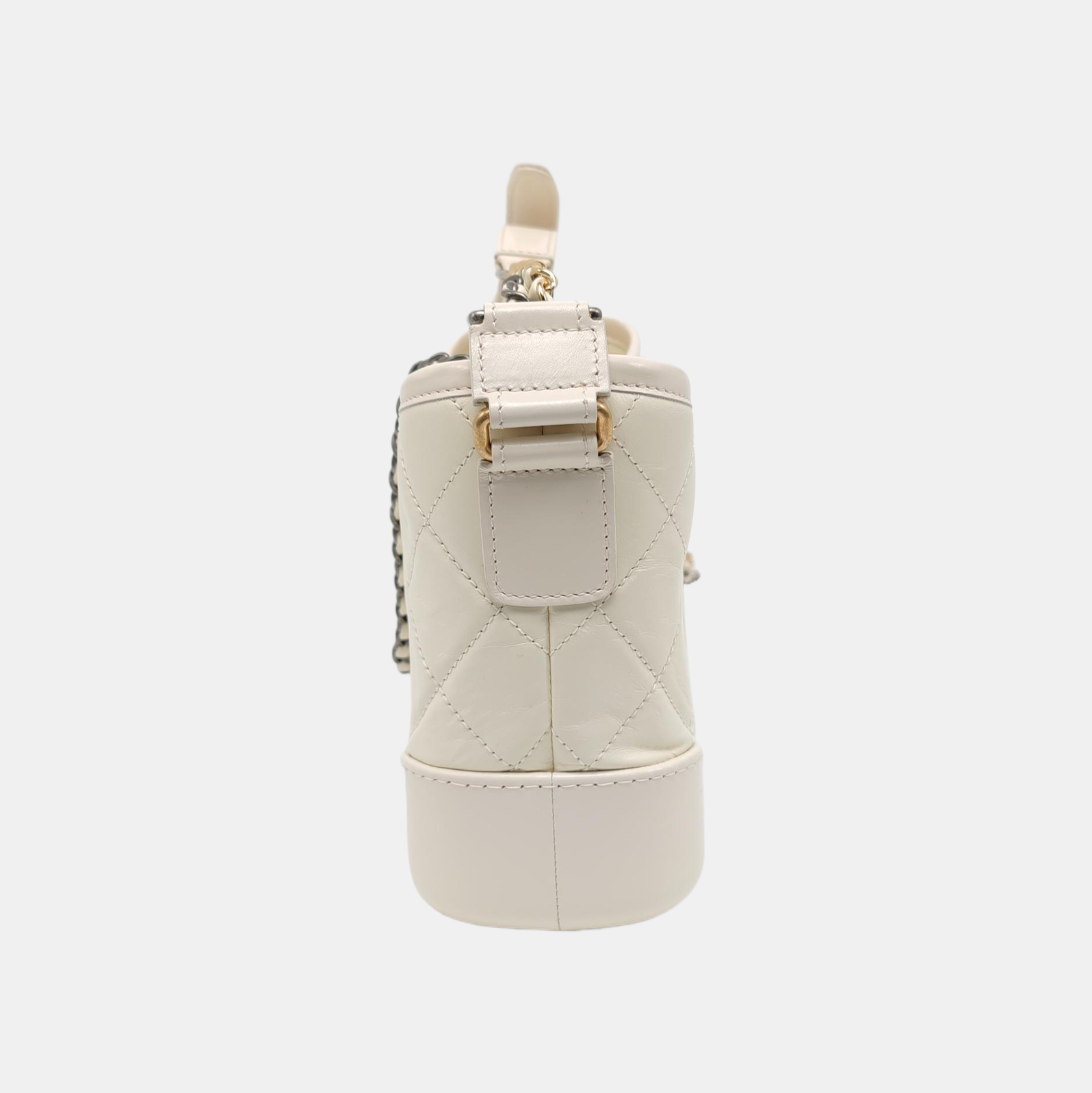 Authenticated pre-owned  Gabrielle Small Quilted Vintage Calf White - Shoulder Bag at Looply
