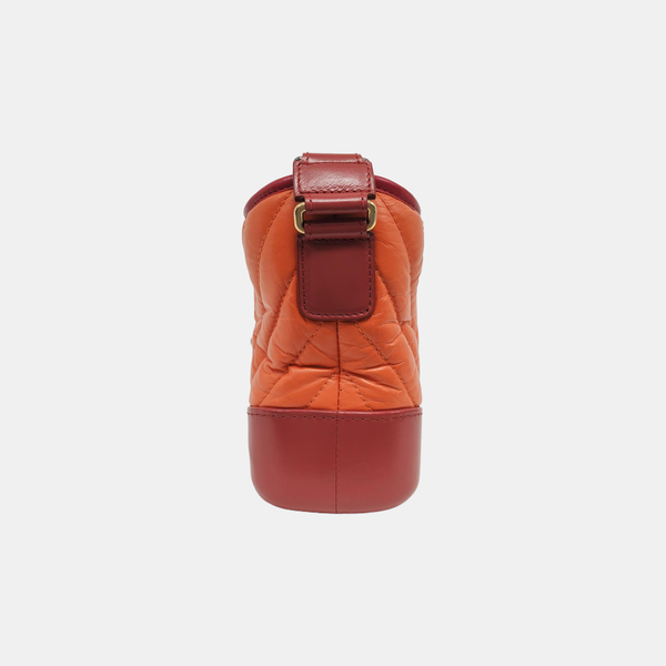 Authenticated pre-owned  Gabrielle Small Chevron Calfskin Orange - Shoulder Bag at Looply