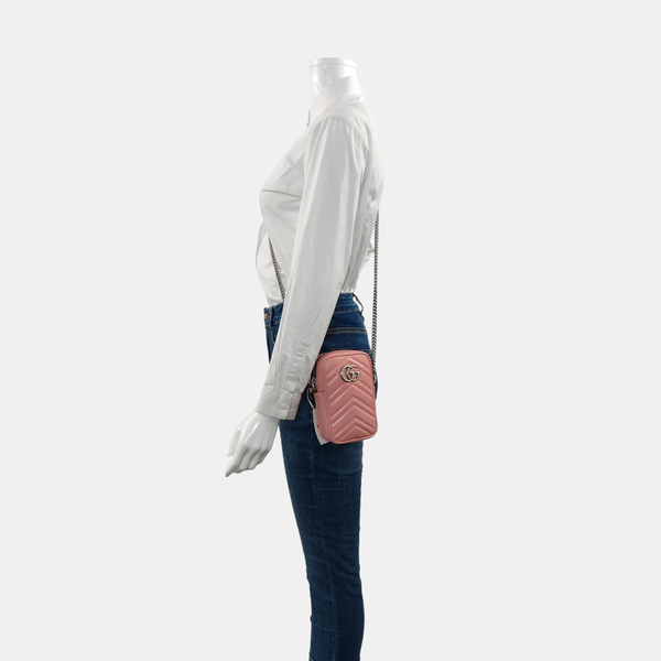 Authenticated pre-owned  GG Marmont Mini Calfskin Pink - Shoulder Bag at Looply