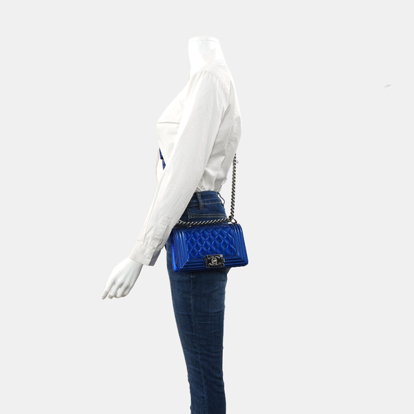 Authenticated pre-owned  Boy Chanel Small Quilted Patent Leather Blue - Shoulder Bag at Looply
