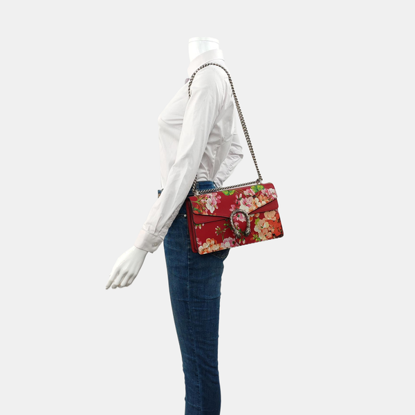 Authenticated pre-owned  Dionysus Super Mini Calfskin Red - Shoulder Bag at Looply