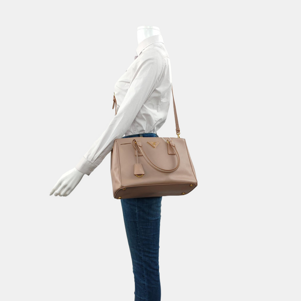 Galleria Medium Saffiano Calfskin Pink