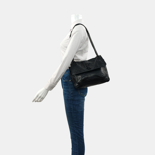 NIKI Medium Calfskin Black