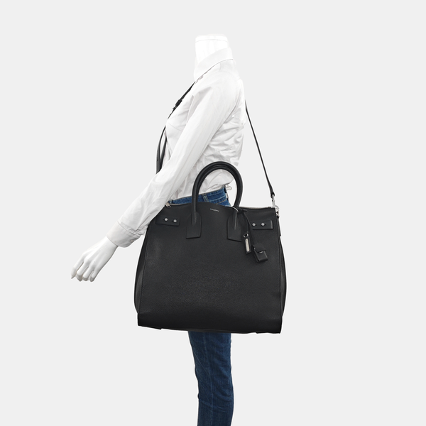 SAC DE JOUR Calfskin Black