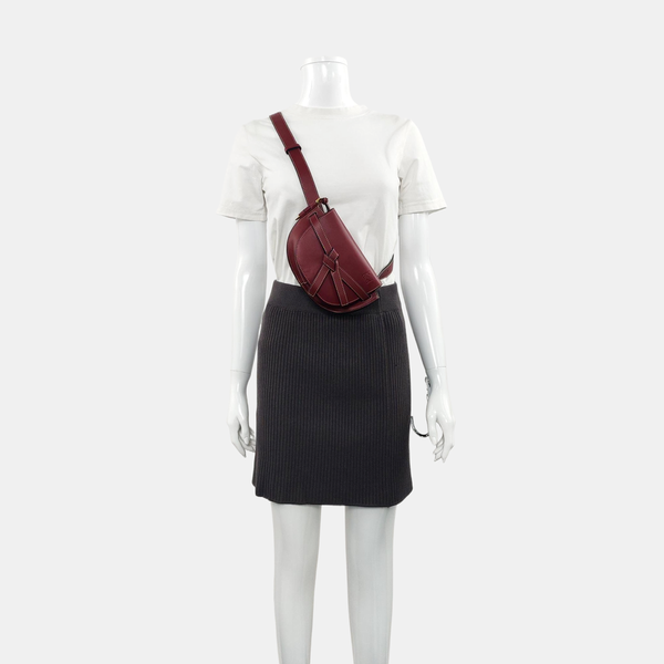 Authenticated pre-owned  Gate Small Calfskin Burgundy - Belt Bag at Looply