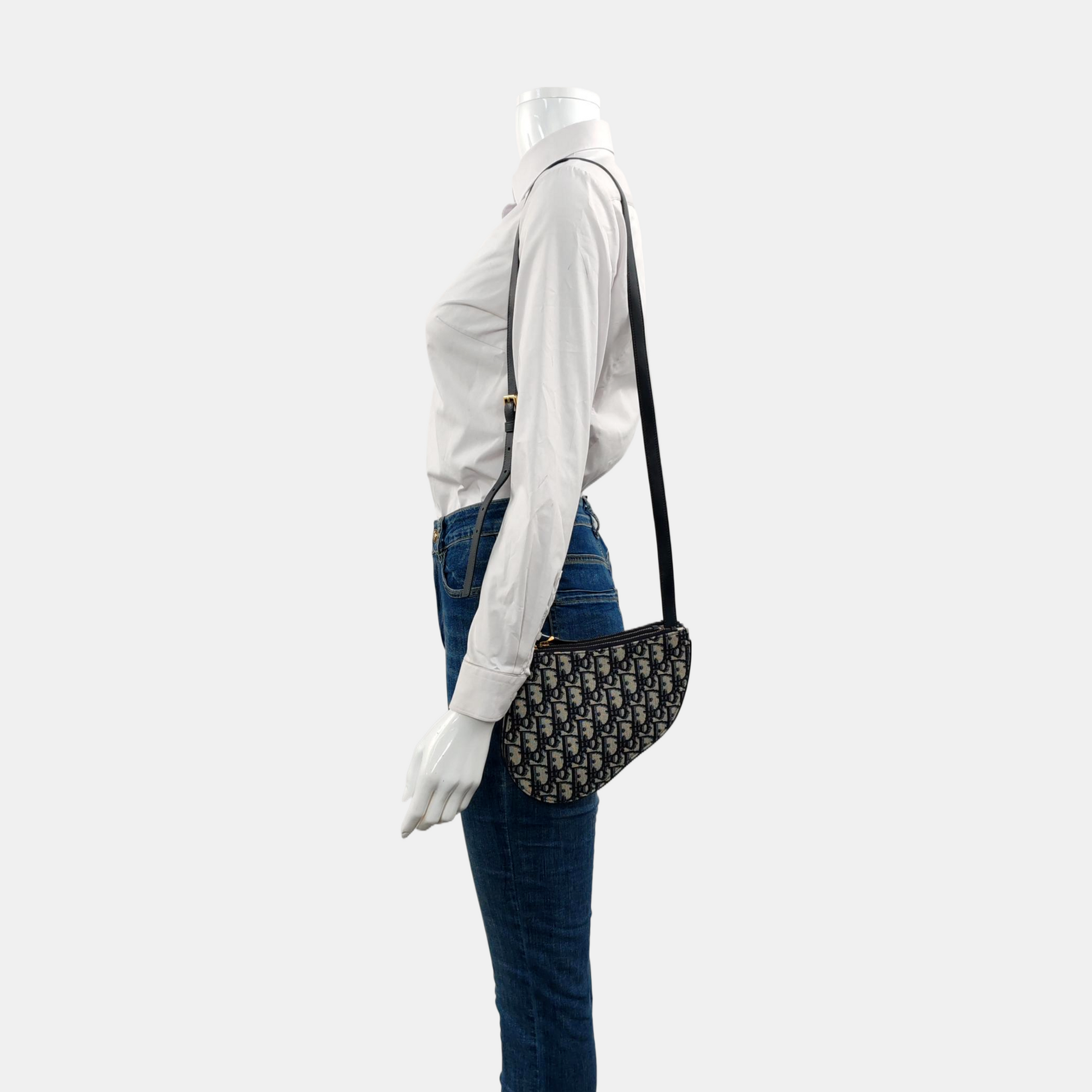 Authenticated pre-owned  Saddle Mini Monogram Canvas Blue - Crossbody Bag at Looply