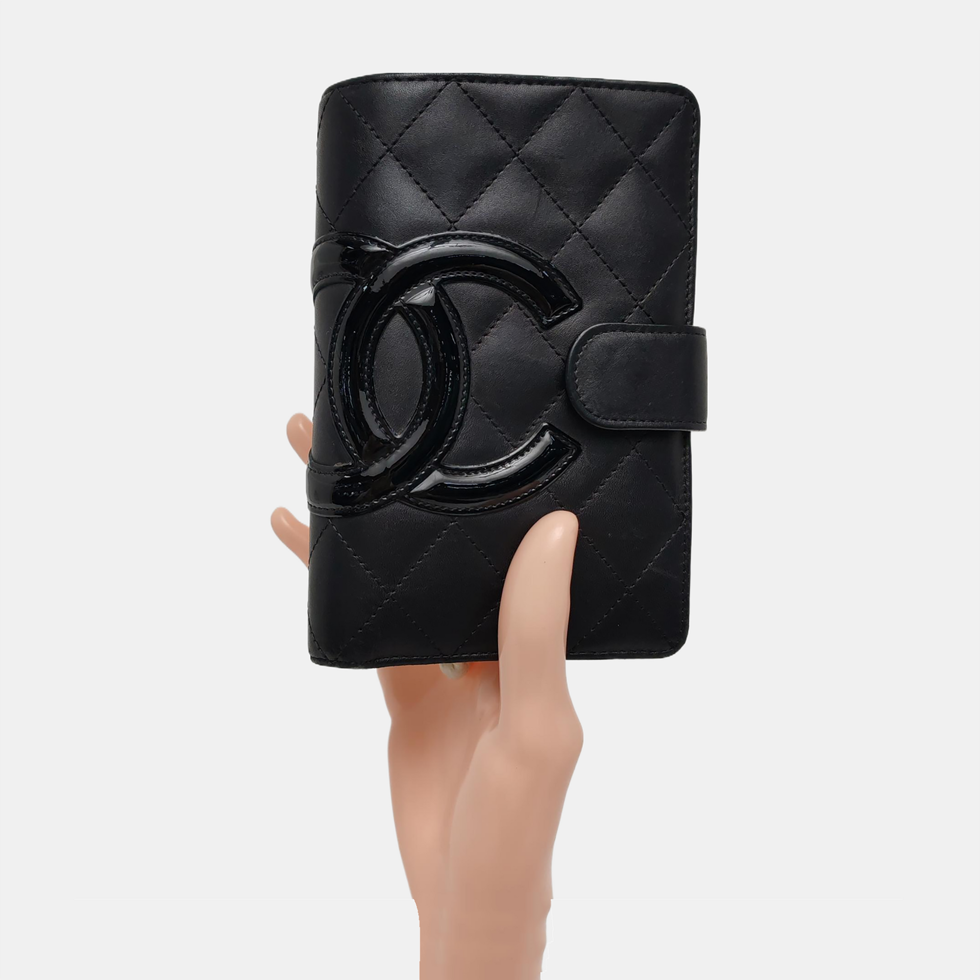 Authenticated pre-owned  Cambon Quilted Calfskin Black Wallet - Wallet at Looply