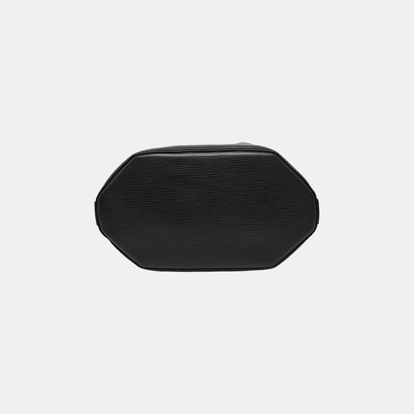 Authenticated pre-owned  Twist Epi Black - Shoulder Bag at Looply