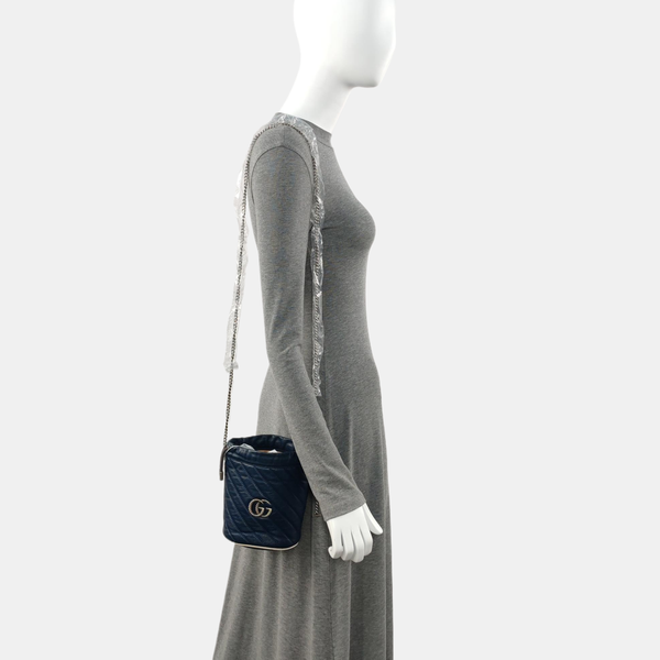 Authenticated pre-owned  GG Marmont Mini Calfskin Blue - Shoulder Bag at Looply