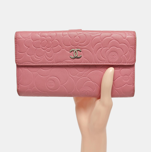 Quilted Lambskin Wallet Pink