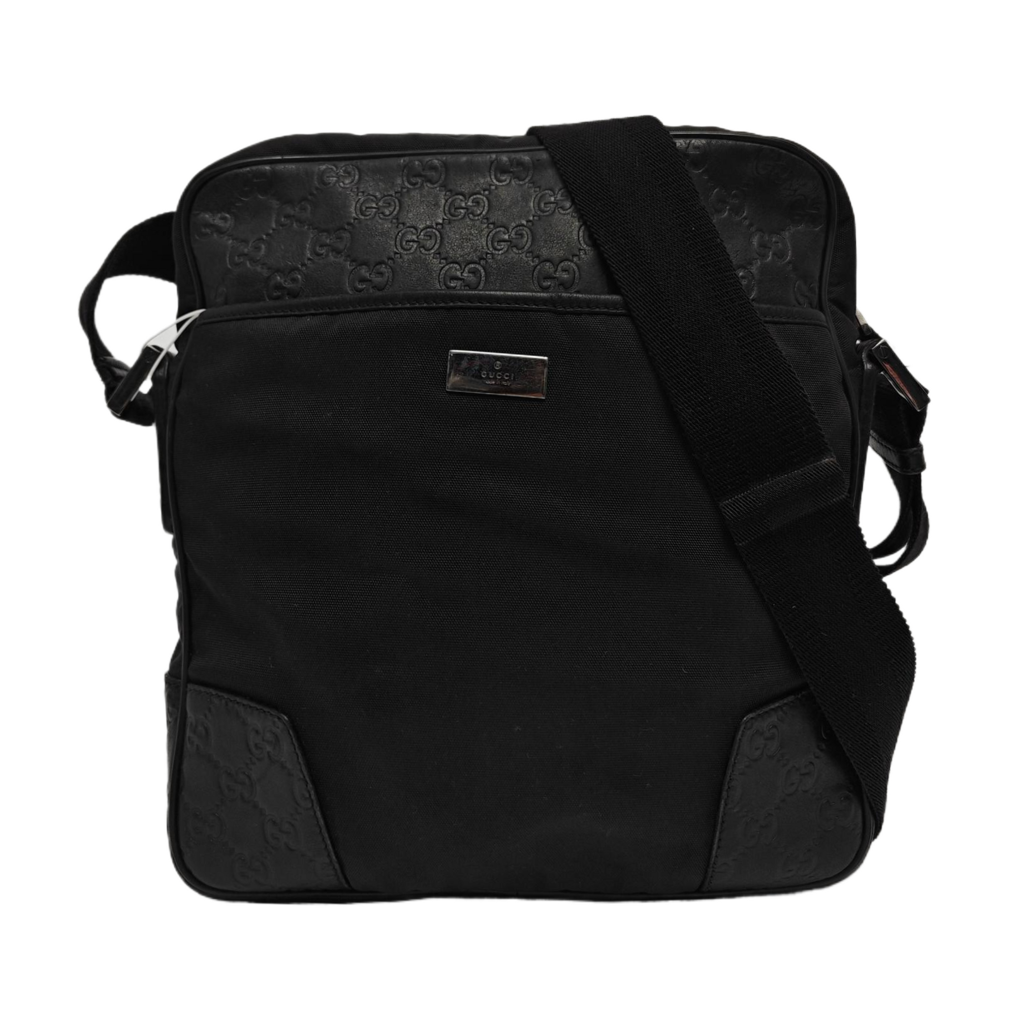 Messenger Fabric Black