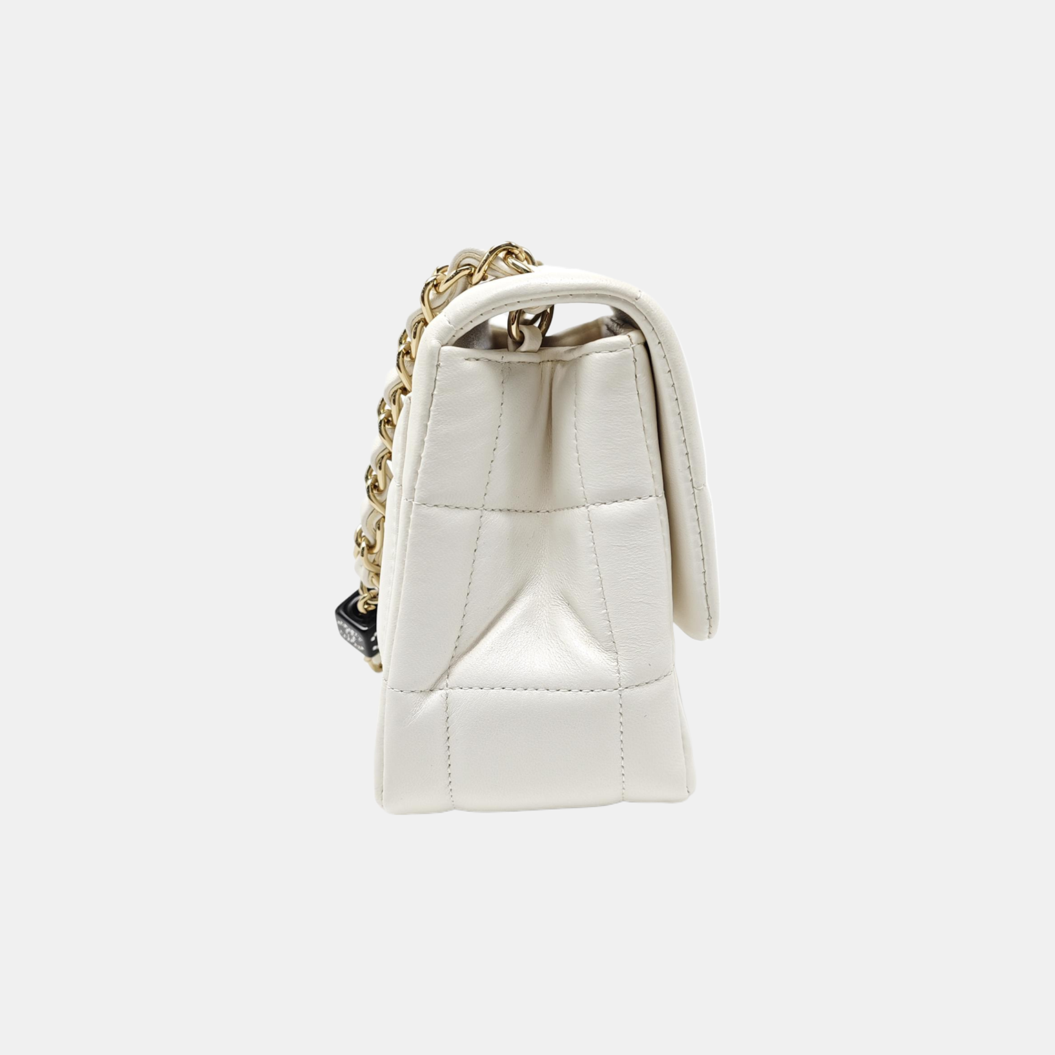 Authenticated pre-owned  Classic Flap Lambskin White - Shoulder Bag at Looply