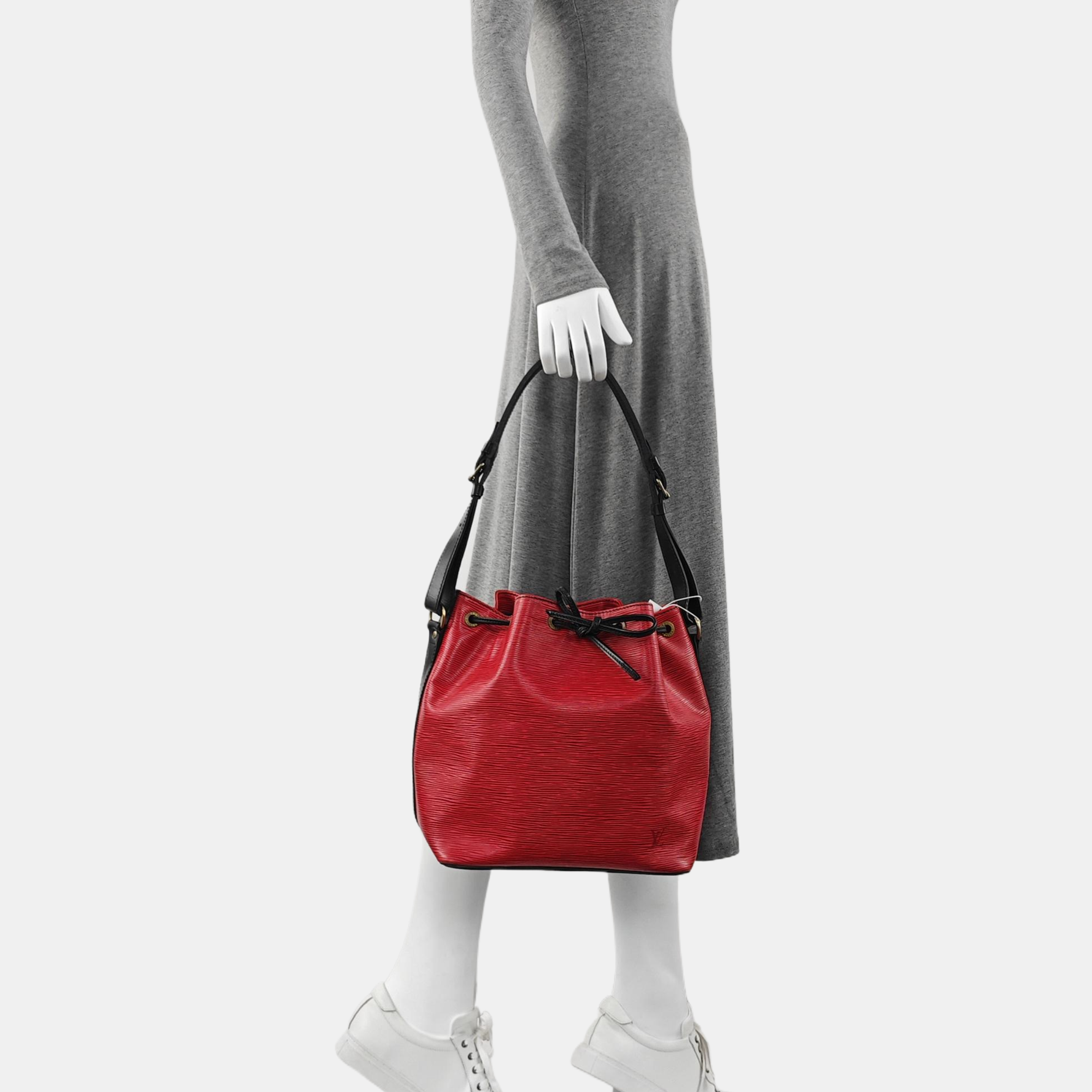 Authenticated pre-owned  Néonoé PM Epi Red - Shoulder Bag at Looply
