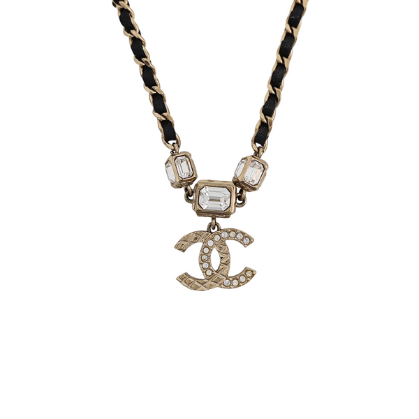Authenticated pre-owned  Gold-Tone Metal Fabric Necklace - Necklace at Looply