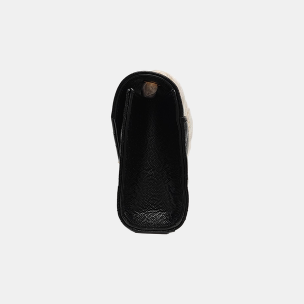ENVELOPE Small Chevron Calfskin Black