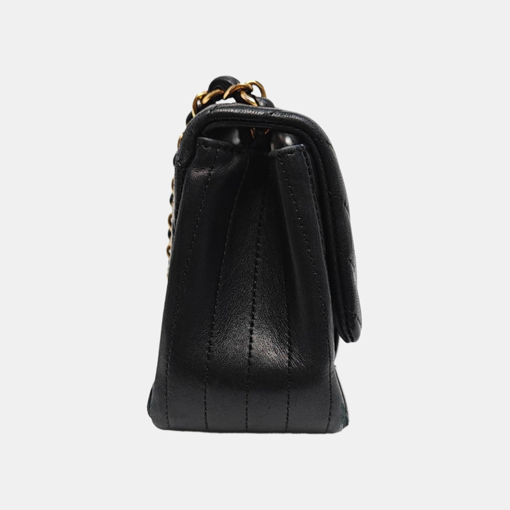 CLASSIC FLAP Mini Chevron Lambskin Black