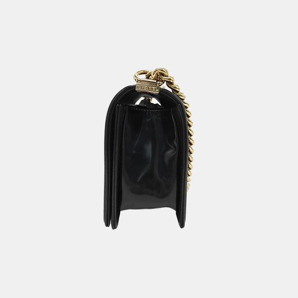 BOY CHANEL Medium Quilted Calfskin Black