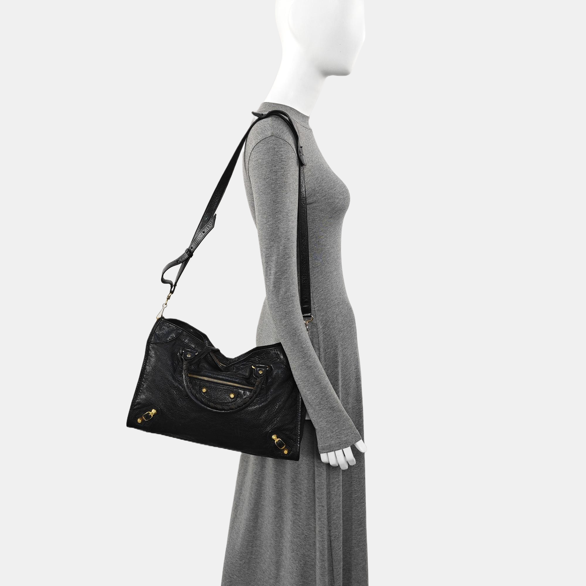 Classic City Medium Lambskin Black