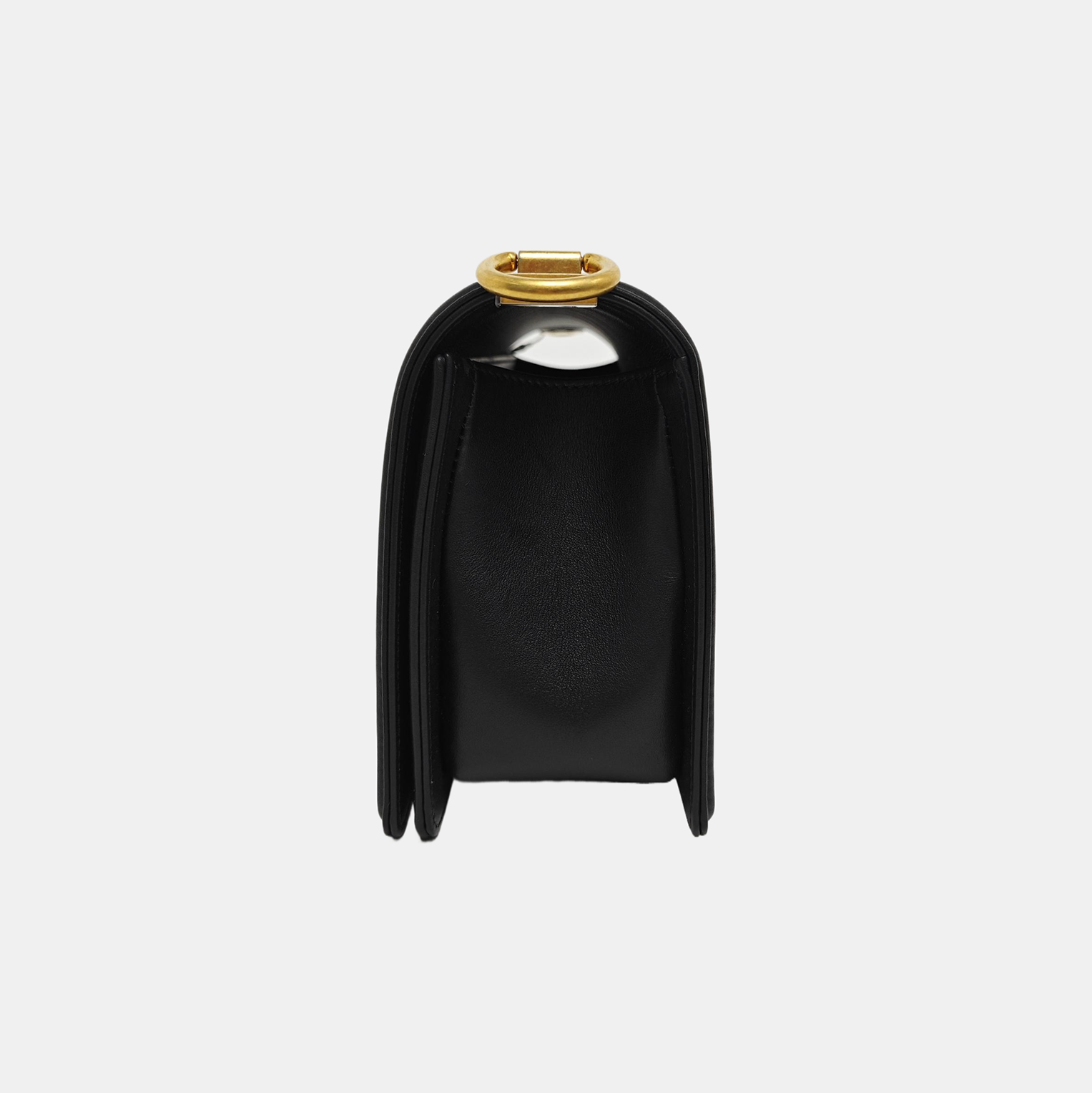 BOY CHANEL Medium Quilted Calfskin Black