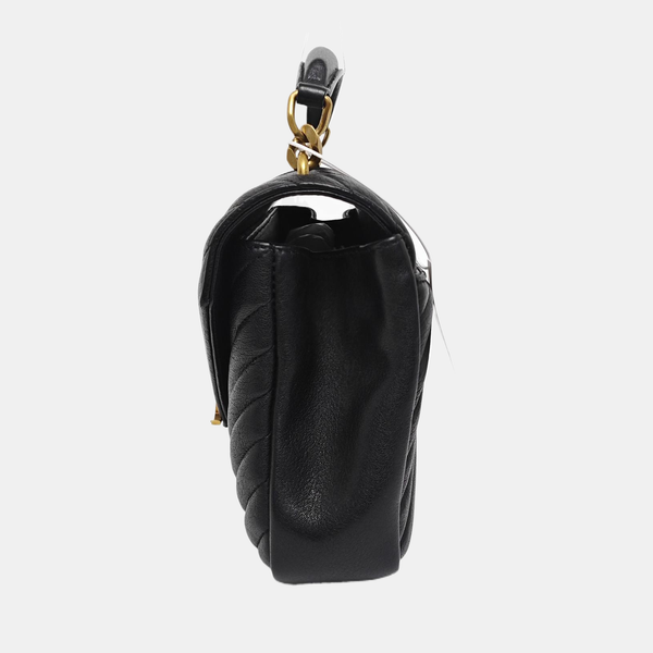 COLLEGE Medium Chevron Lambskin Black
