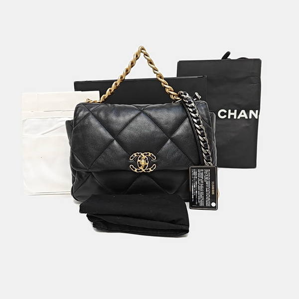 CHANEL 19 Large Quilted Lambskin Black