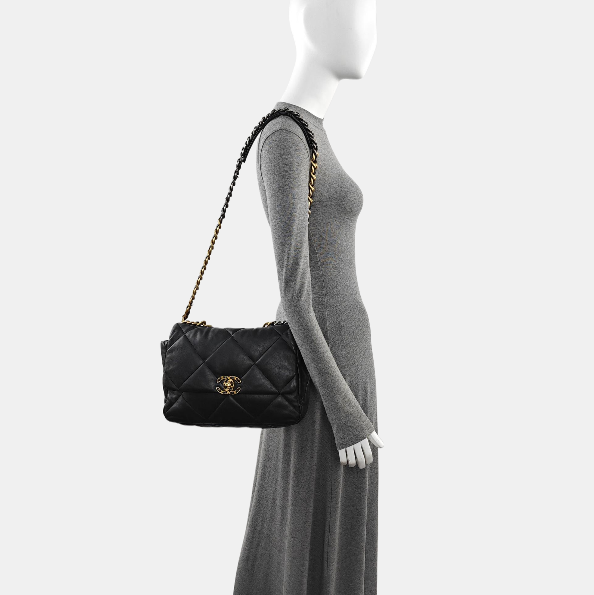CHANEL 19 Large Quilted Lambskin Black