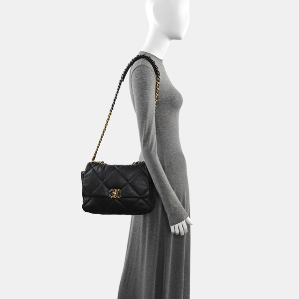 CHANEL 19 Large Quilted Lambskin Black