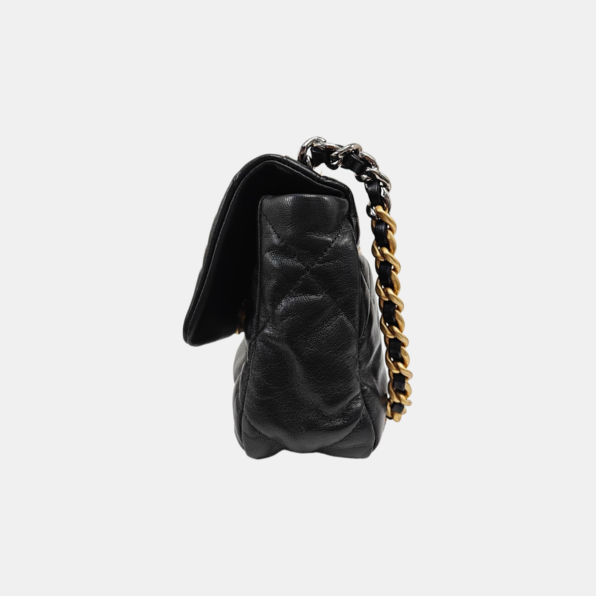 CHANEL 19 Small Quilted Lambskin Black