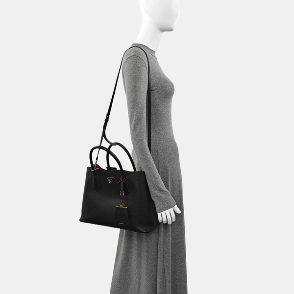Double Medium Calfskin Black