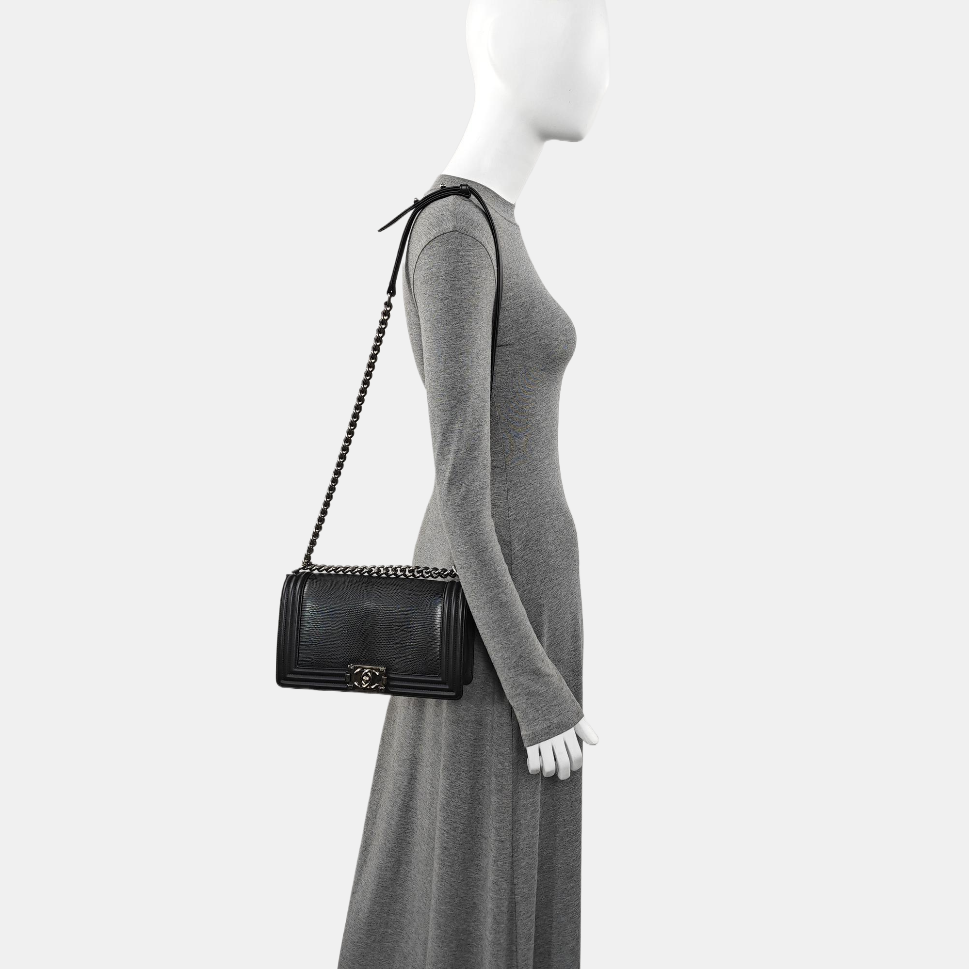BOY CHANEL Medium Lambskin Black