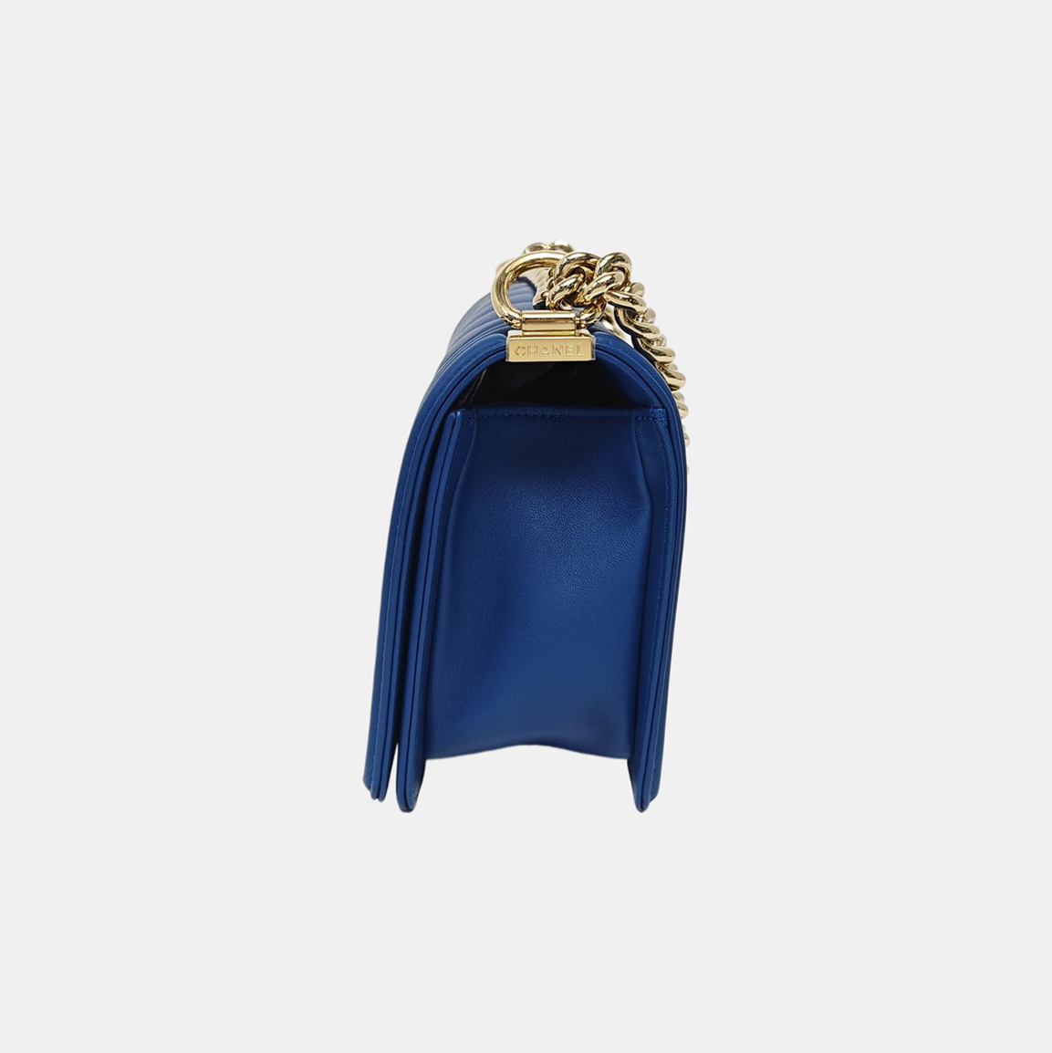 BOY CHANEL Medium Chevron Lambskin Blue