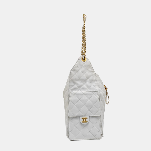 CHANEL 25 Mediano Piel de Becerro Acolchada Blanca