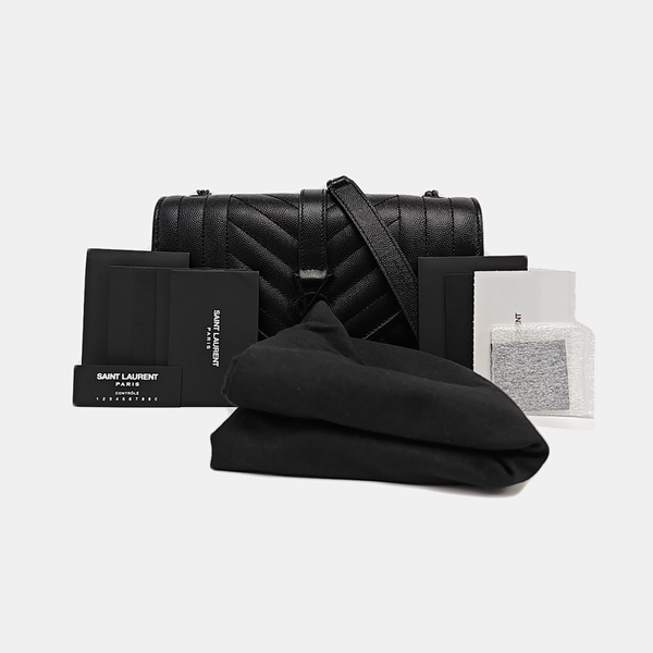 ENVELOPE Small Quilted Calfskin Black