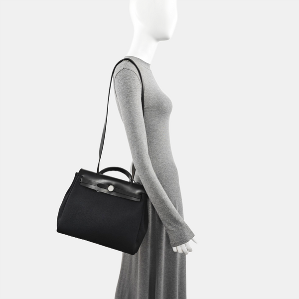 Herbag 31 Canvas Black