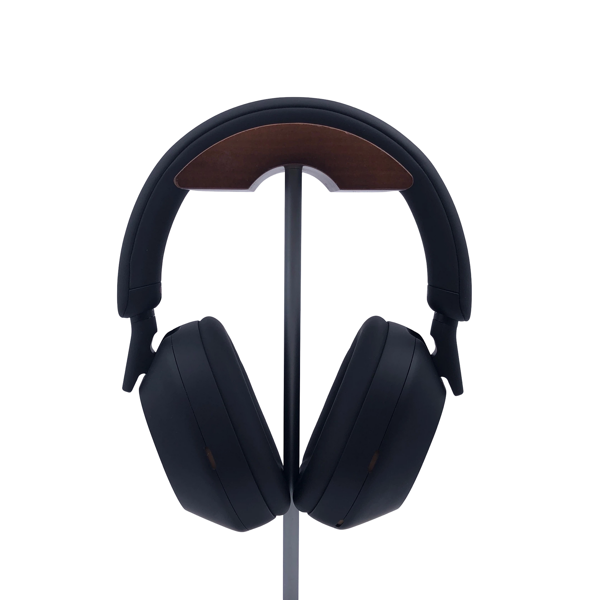Authenticated pre-owned  WH-1000XM5 -  at Looply