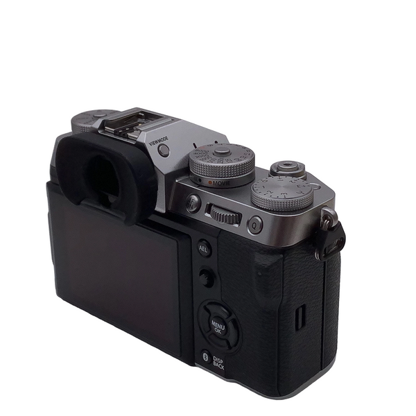 Authenticated pre-owned  X-T5 -  at Looply