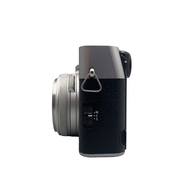 Authenticated pre-owned  X100VI -  at Looply